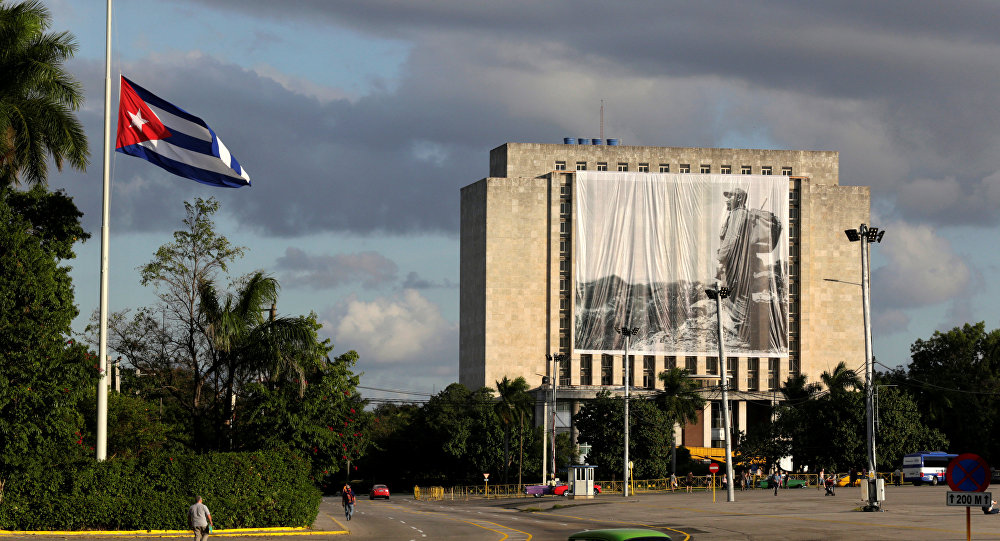 Küba’da şaşırtan değişiklik: Komünizm anayasadan çıkarılıyor
